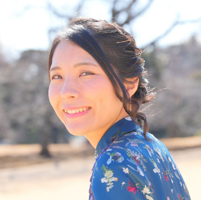 滋野 綾奈
